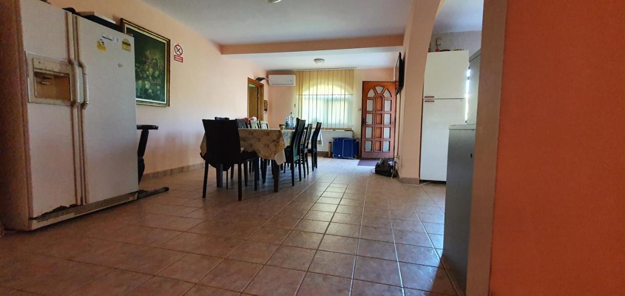 Vila Vasile Năvodari Kültér fotó